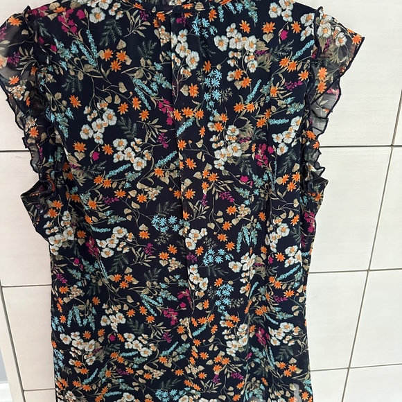 Tamara Henriques Boho Floral Sleeveless Blouse - Picture 5 of 5